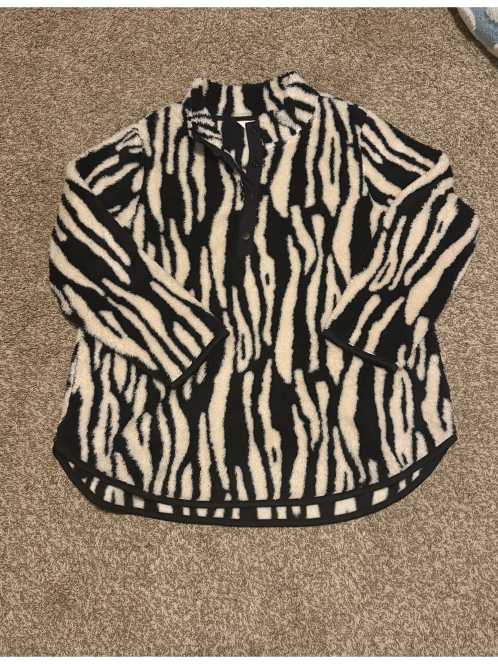 Women’s Zebra-Print Fleece Sweatshirt